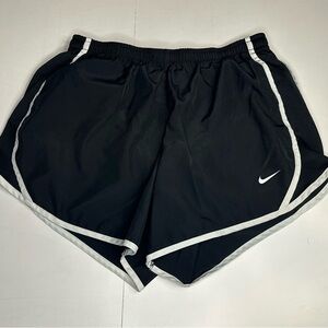 Nike Dri-Fit Athletic Gym Shorts Juniors Size Large Black and White Swoosh